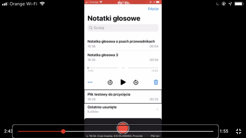 Kadr z nagrania - Okno aplikacji Notatki Głosowe z wyświetloną listą nagrań